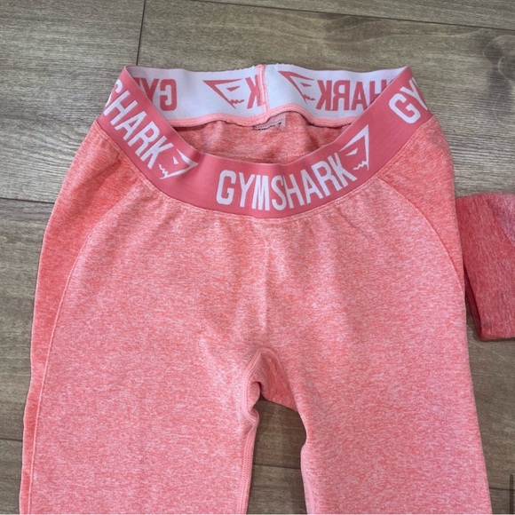 Gymshark Peach Flex Set Shorts Leggings Crop Top - Picture 4 of 5